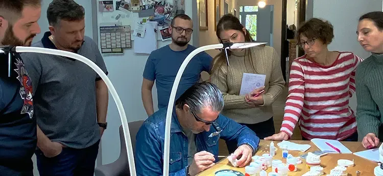 Unbegrenzte Möglichkeiten mit ceraMotion® von Dentaurum