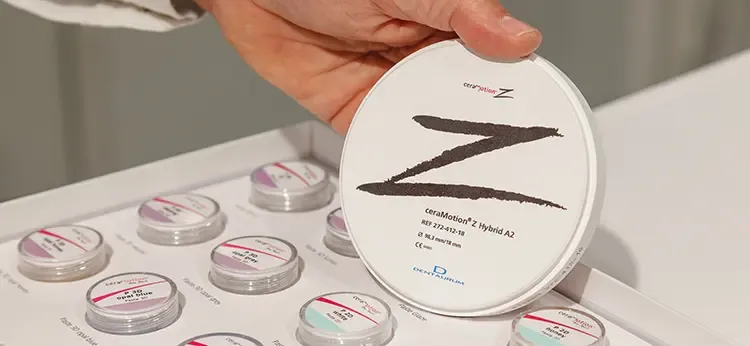 Dentaurum feiert 30 Jahre Keramik 