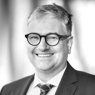 Referent  Prof. Dr. Bernhard Hirt